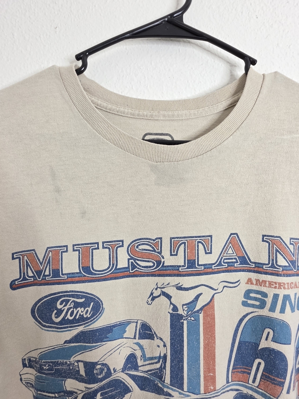 Ford Mustang Since 64 Graphic Tee Shirt Men XL Beige Distressed Car Crewneck - Picture 2 of 10